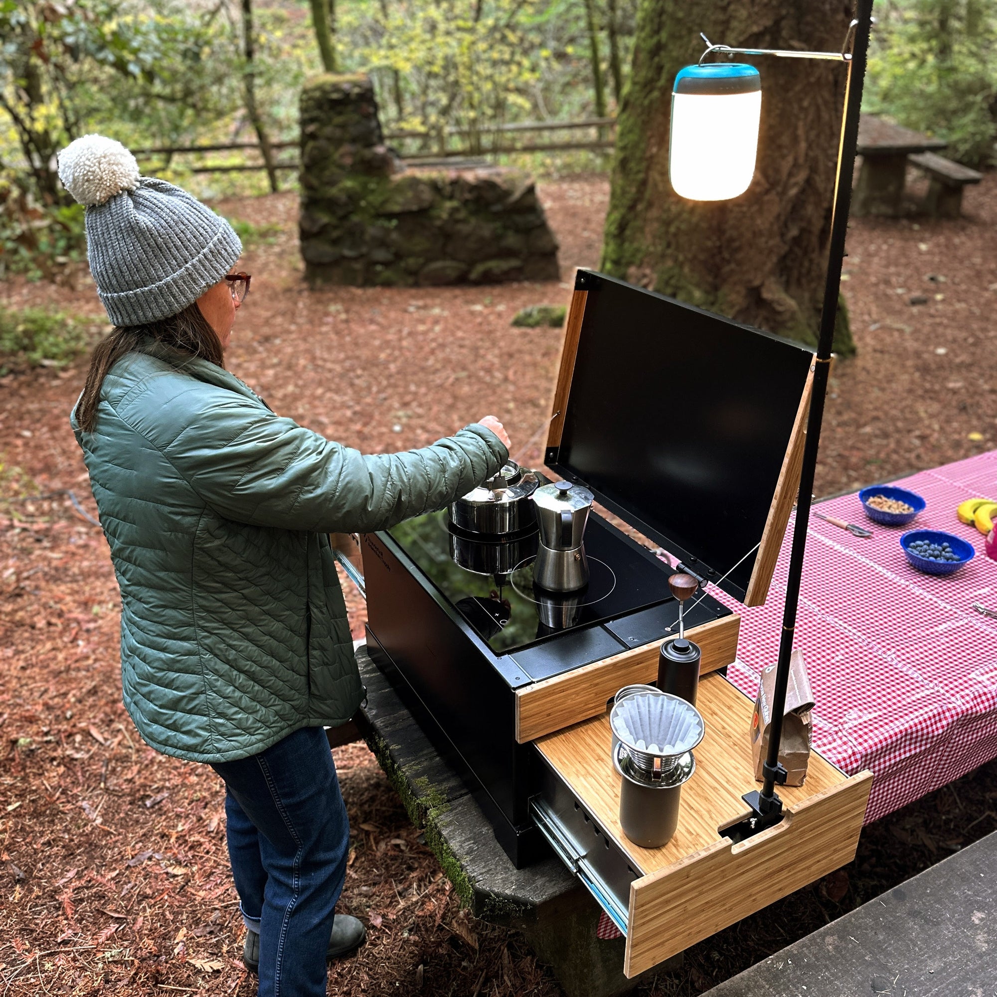 Thunderbolt Adventure Camp / Outdoor / Portable Field Cook-Top Kitchen
