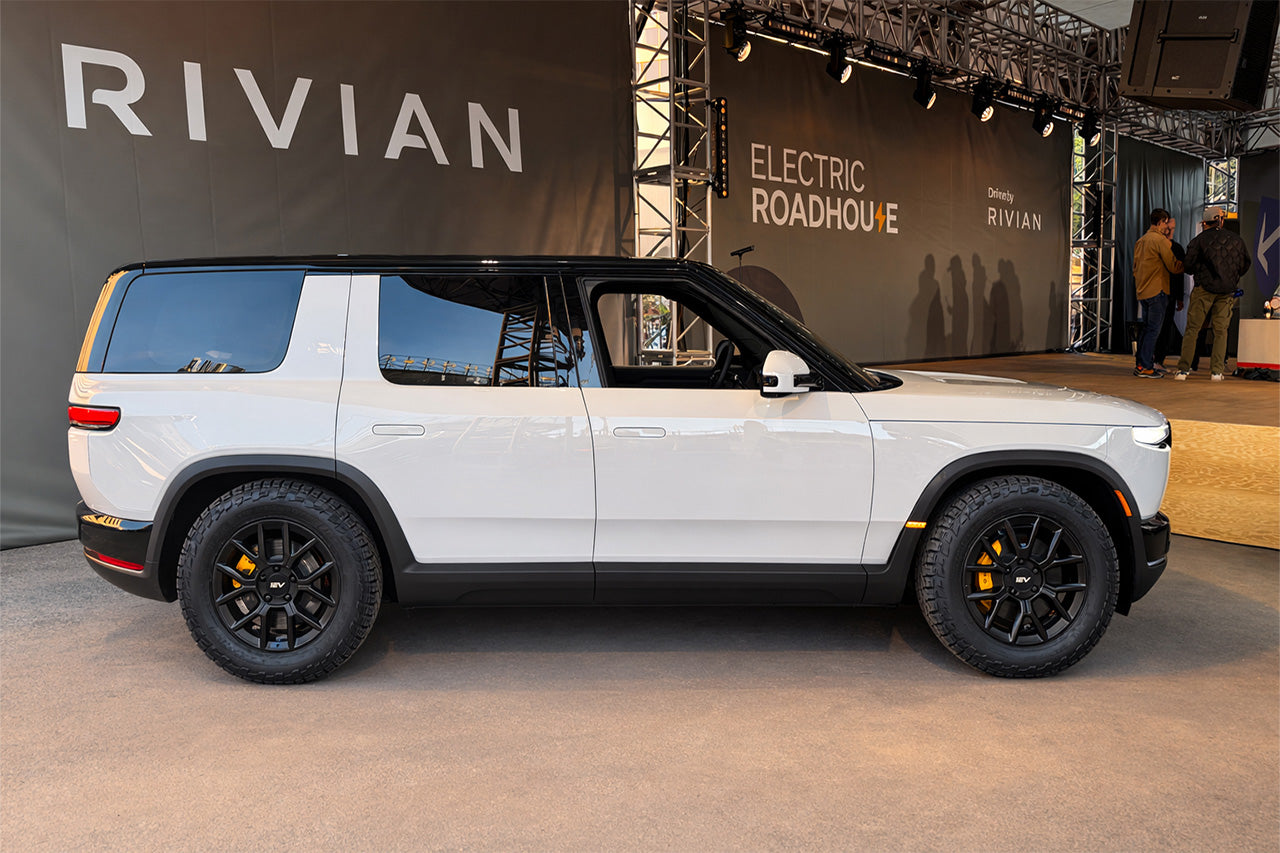 Team 1EV R600 20" Overland XL Forged Wheel & Tire Packages for Rivian R2