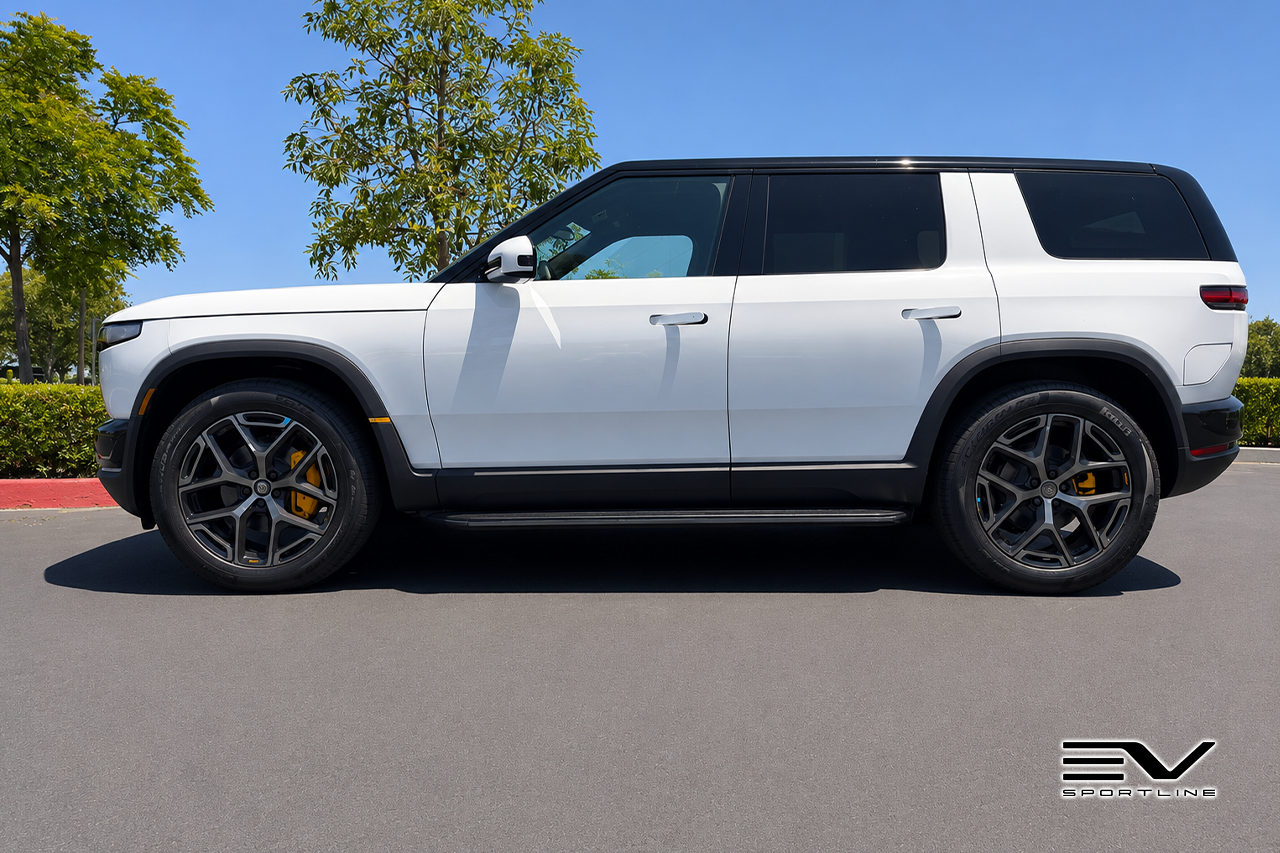 Team 1EV RMaxx Lightweight Aluminum Running Board Side Steps for Rivian R2