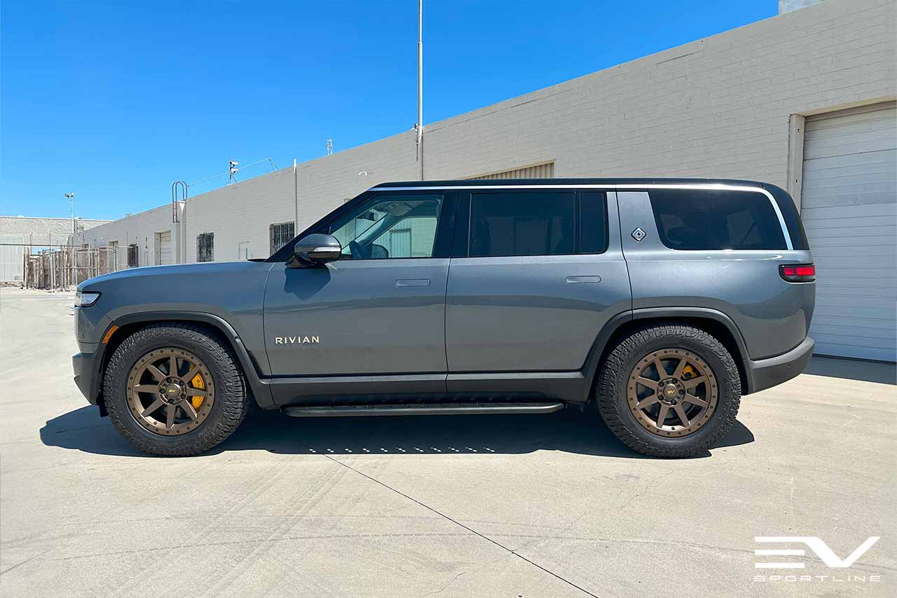 Team 1EV R800 Compass 8 Spoke 20" Flow Forged Wheels for Rivian R1T / R1S