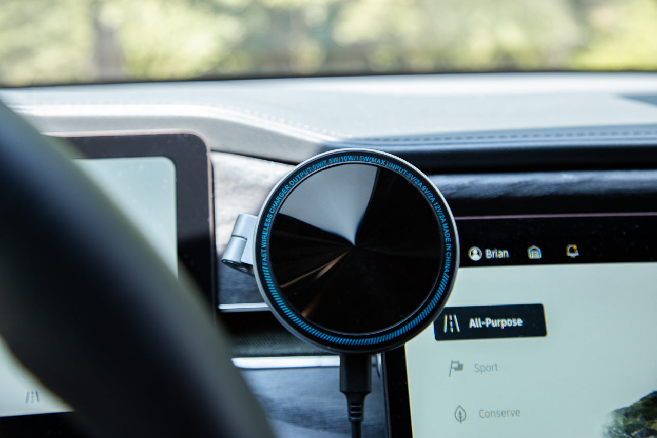 Ford Mustang Mach-E Adjustable MagSafe Apple iPhone Mount & Wireless Charger