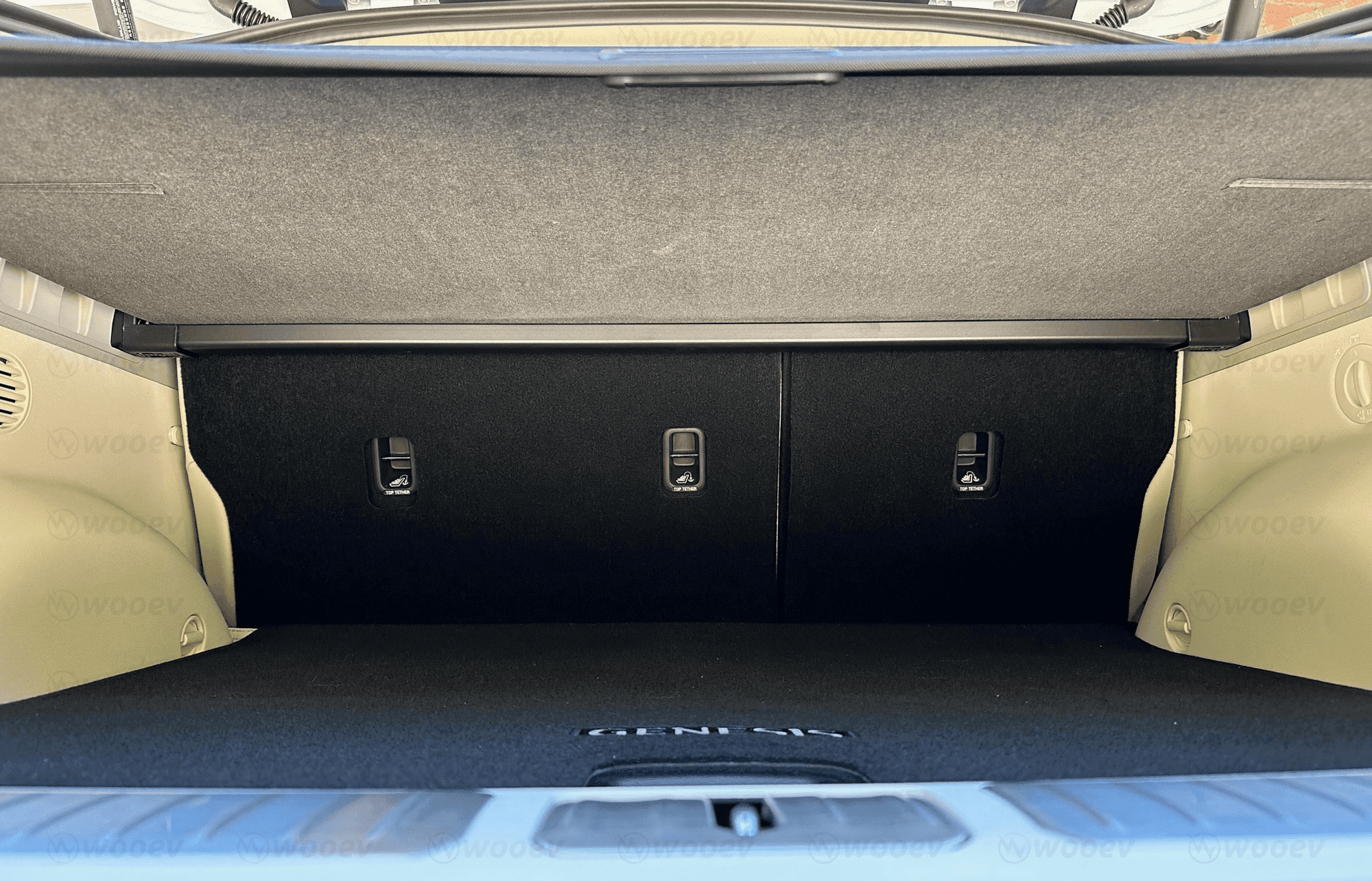 Genesis GV60 Rear Trunk Privacy Cargo Cover (Retractable)