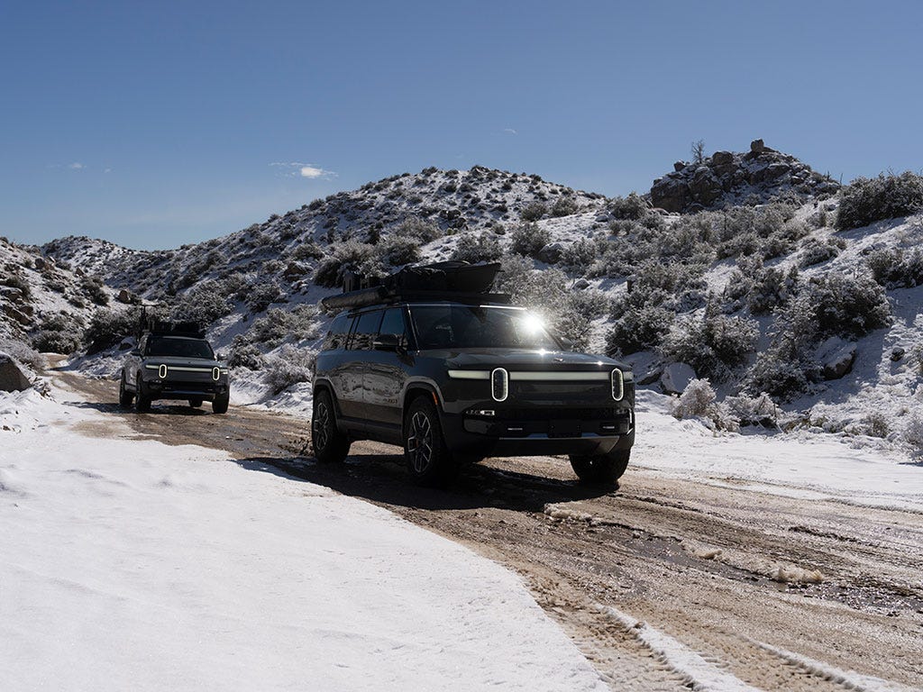 Front Runner Slimline II Roof Rack Platform Carrier for Rivian R1T / R1S