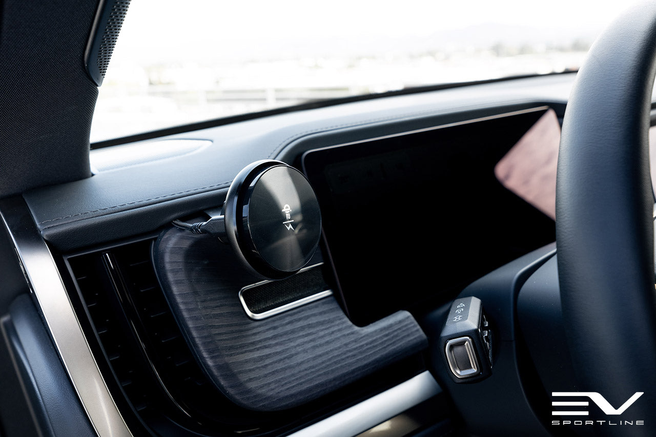 midnight-rivian-r1t-phone-qi2-fast-charger-wm-1.jpg