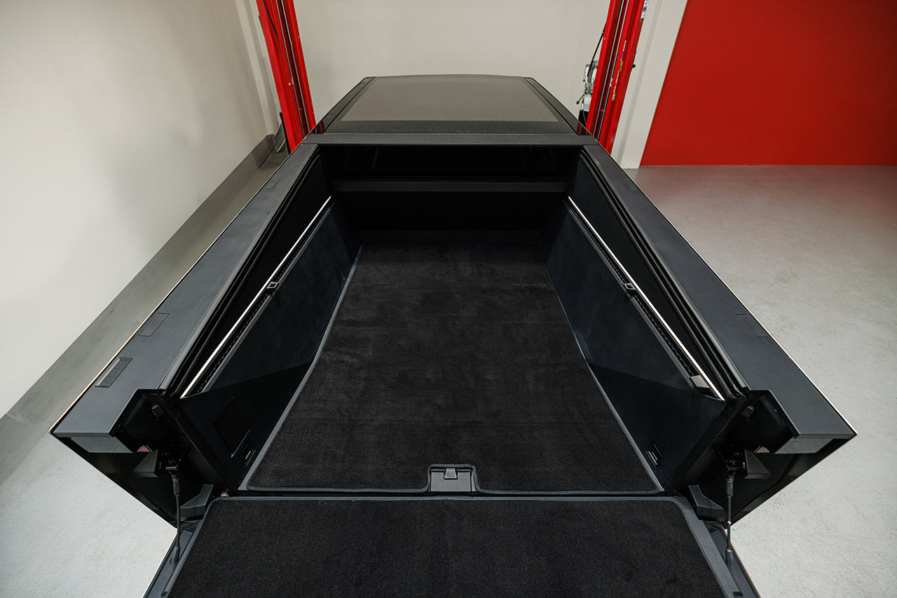 Tesla Cybertruck Carpet Bed Lining & Tailgate Cover Mats