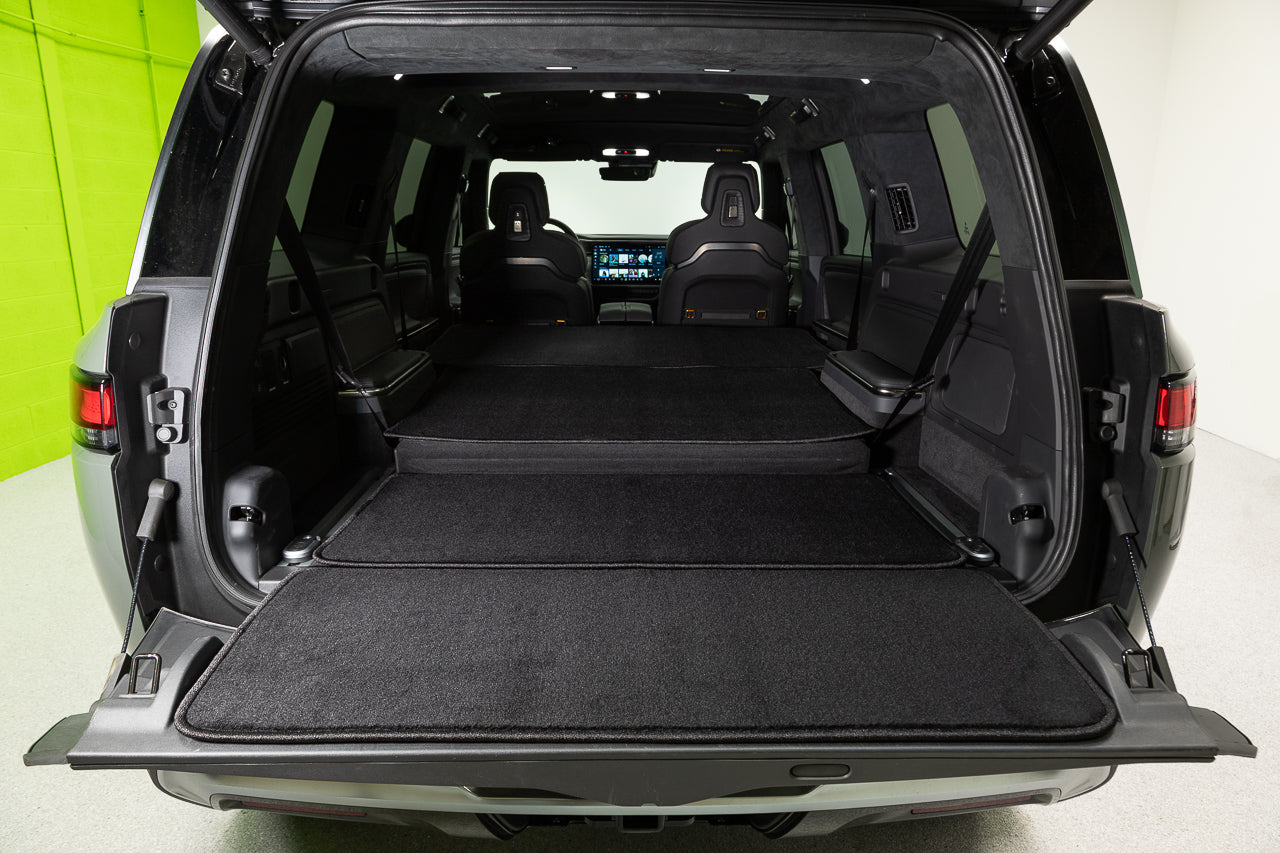 Team 1EV Precision Fitment Carpet Floor / Cargo / Frunk Mats for Rivian R1S