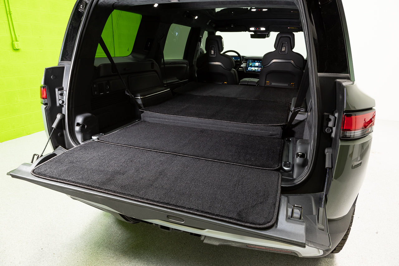 Team 1EV Precision Fitment Carpet Floor / Cargo / Frunk Mats for Rivian R1S