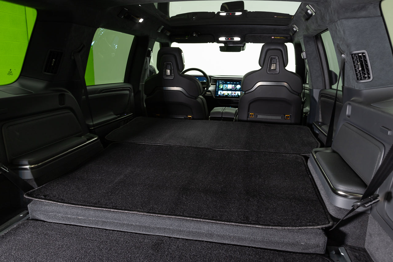 Team 1EV Precision Fitment Carpet Floor / Cargo / Frunk Mats for Rivian R1S