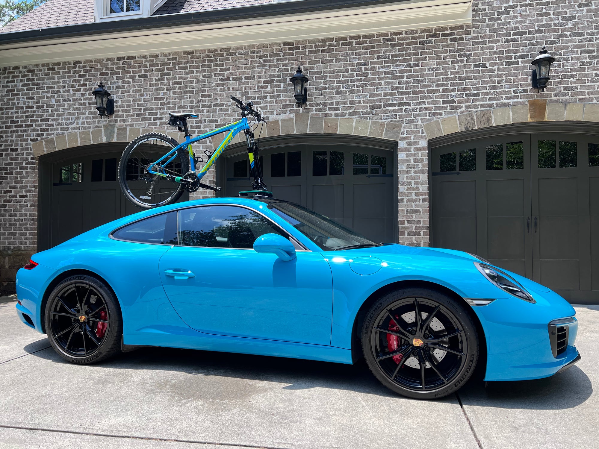 TreeFrog Pro 1 Vacuum Mounted Roof Mount Road & Mountain Bike Rack