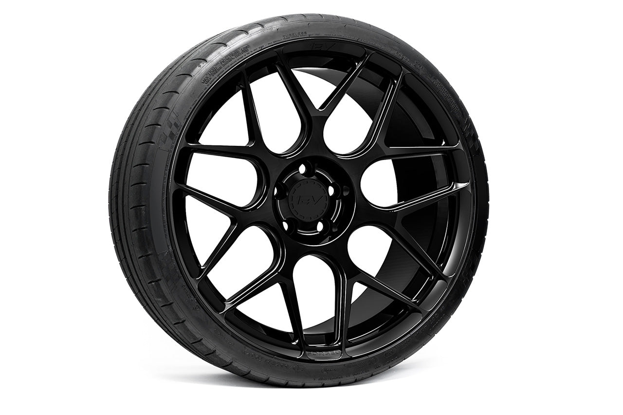 EV117 21" Porsche Taycan & Audi e-tron GT Wheel and Tire Package (Set of 4)