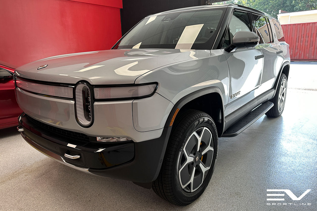 LA Silver Rivian R1S with Triple Square Running Boards