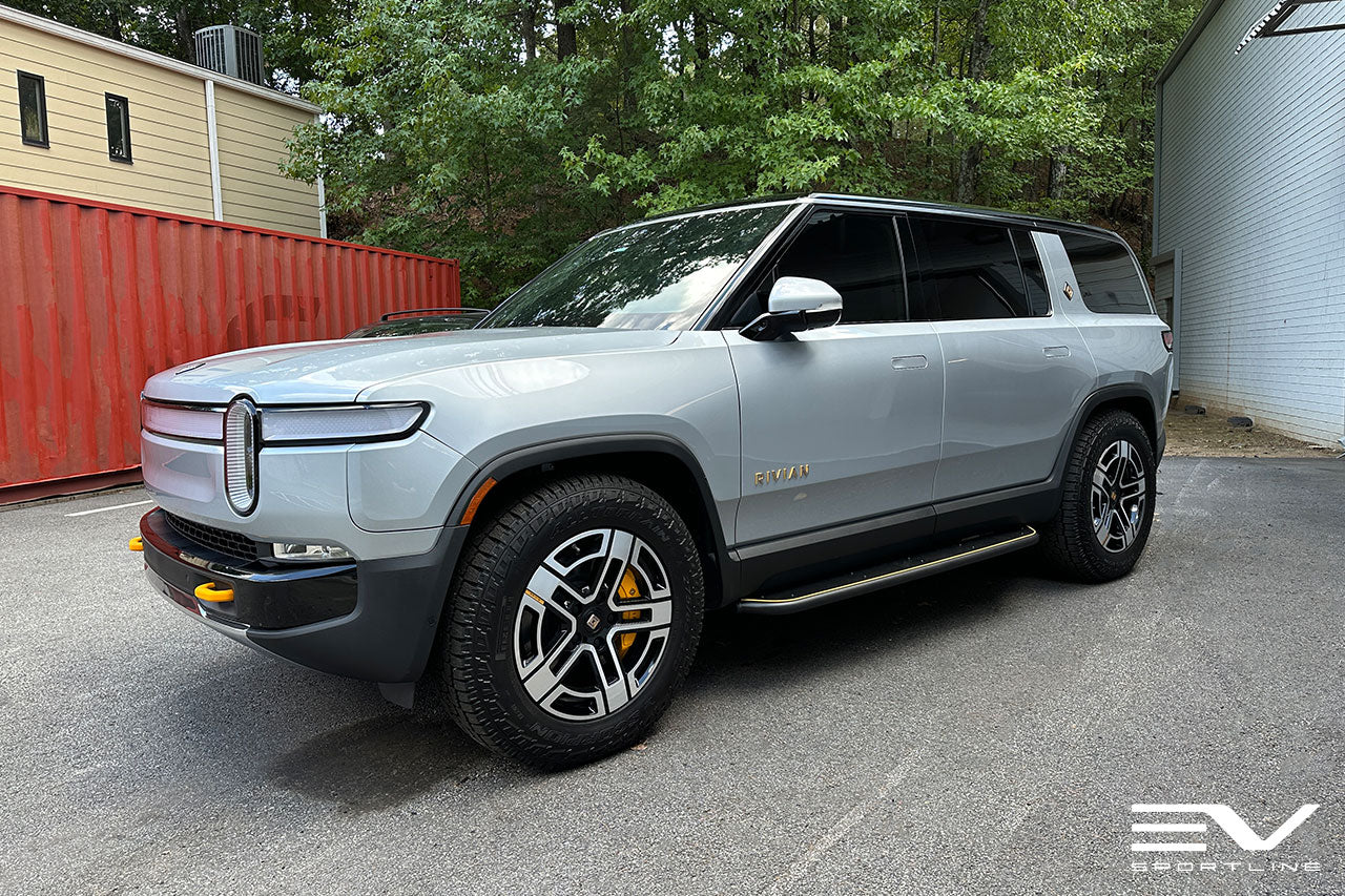 LA Silver Rivian R1S with Triple Square Running Boards