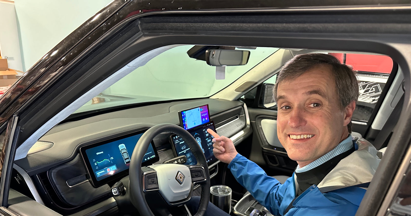 Installation Instructions for Rivian R1T / R1S Apple CarPlay / Android Auto Smart Dash Screen by Team 1EV