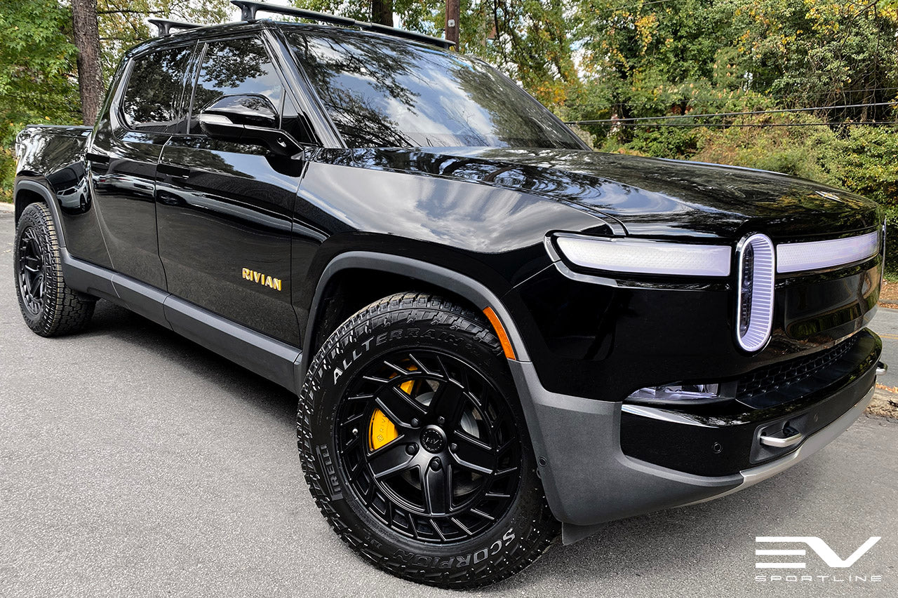 Black Rivian R1T with Satin Black 20" R500 Forged Wheels