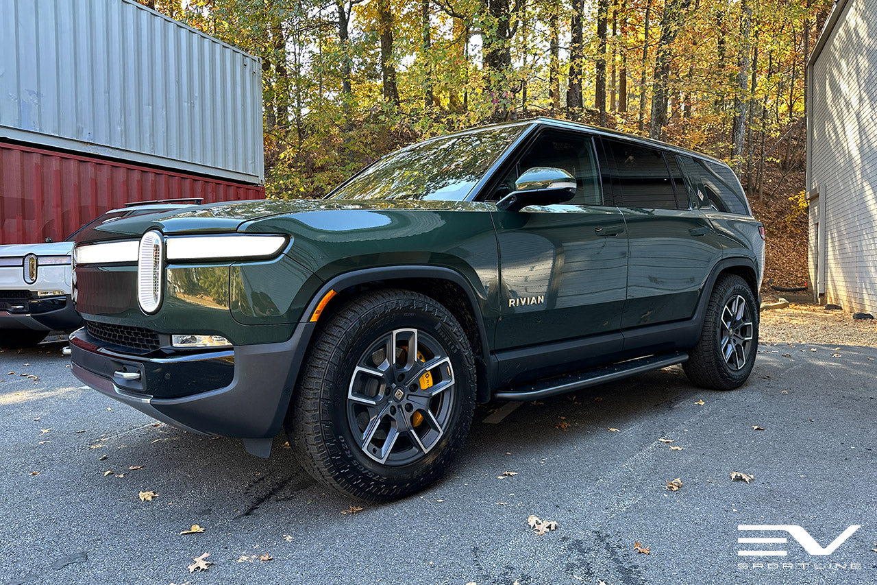 Green R1s Forest Green Rivian R1S with Triple Square Running Board - EV Sportline ...