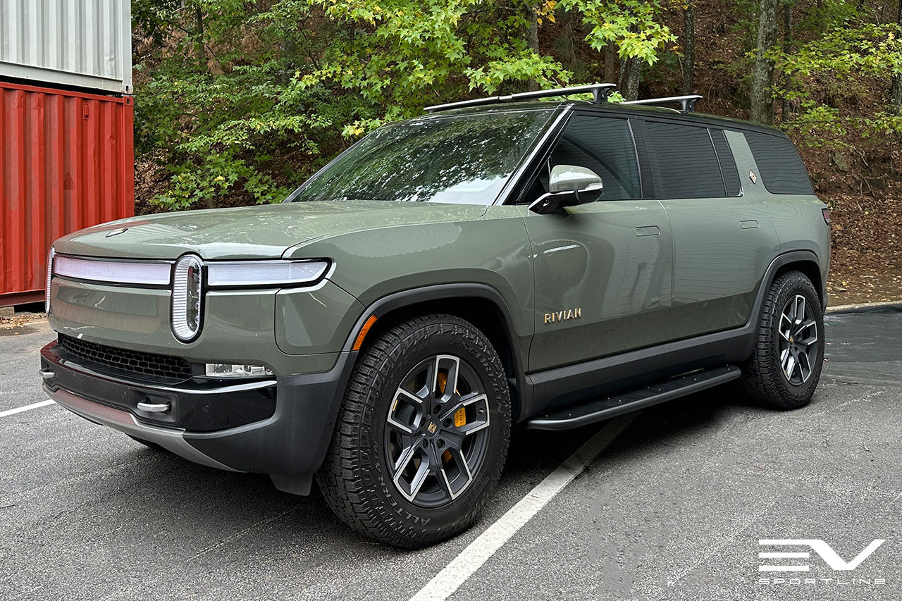 Launch Green Rivian R1S with Triple Square Running Boards