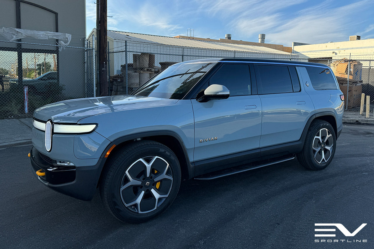 Limestone Rivian R1S with Triple Square Running Board by Team 1EV