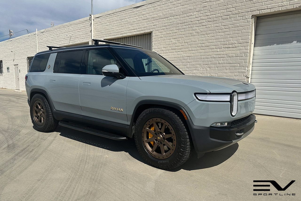 Limestone Rivian R1S with Adventure Bronze 20" R800 Wheels