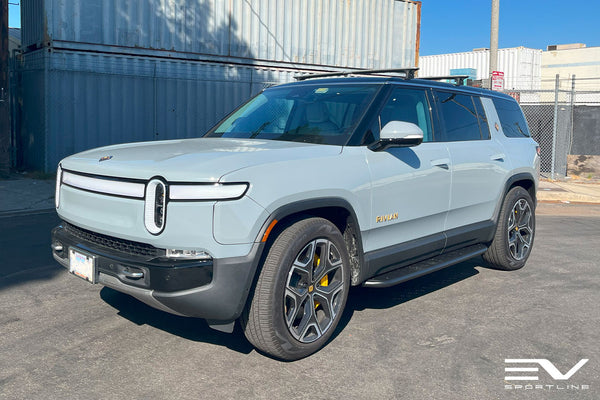 Limestone Rivian R1S with Triple Slot Running Boards - EV Sportline ...