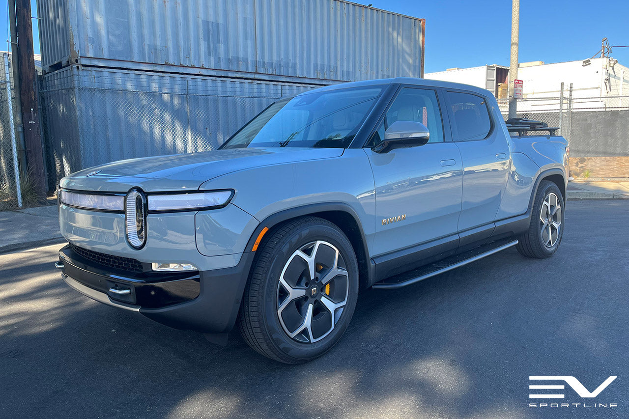 Limestone Rivian R1T with Triple Slot Running Boards
