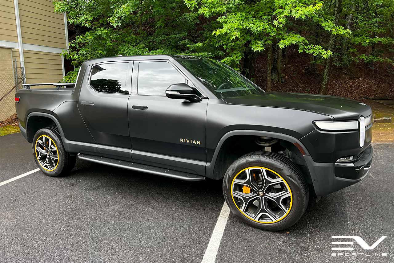 Xpel Stealth Black Rivian R1T with Triple Square Thread Running Boards