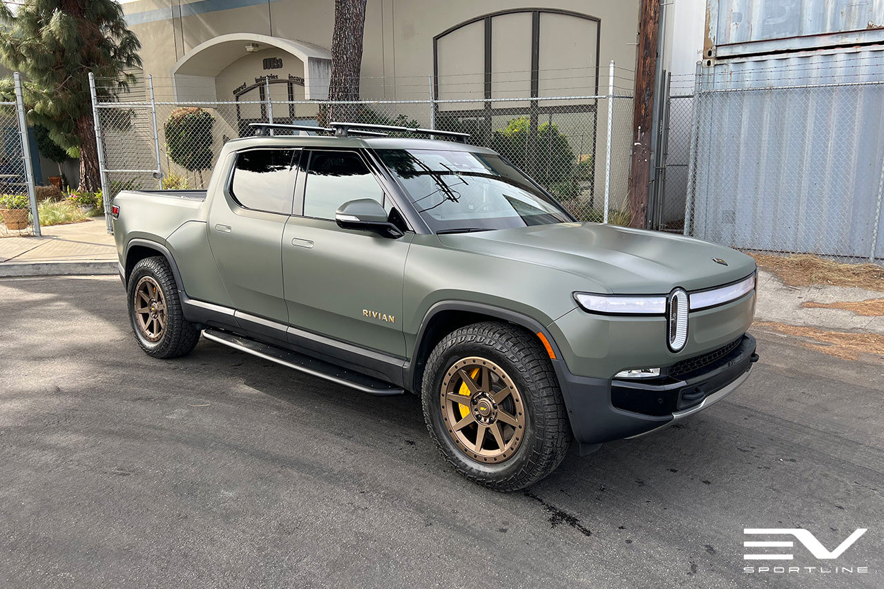 Xpel Stealth Launch Green Rivian R1T with 20" R800 and Triple Square Running Board