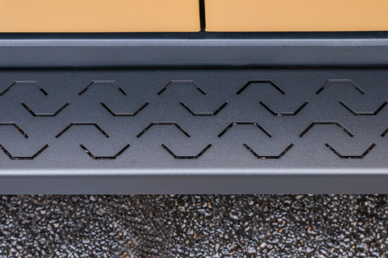 T Sportline Tesla Cybertruck AeroMaxx Running Boards & Side Steps