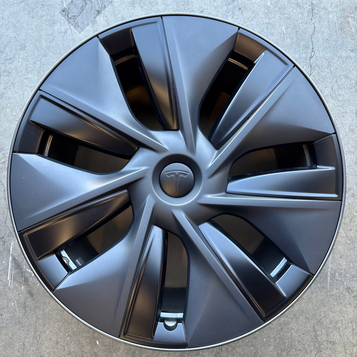 Tesla Model Y 19&quot; Gemini Wheel Set of 4 - USED - MINT