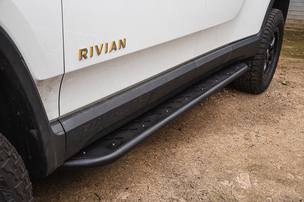 Team 1EV RMaxx Running Boards & Rock Sliders for Rivian R1T / R1S