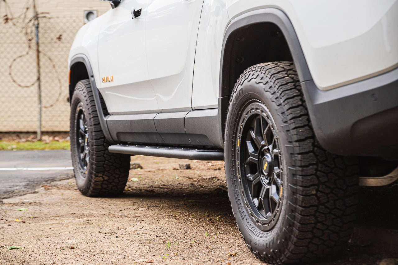 Team 1EV RMaxx Running Boards & Rock Sliders for Rivian R1T / R1S
