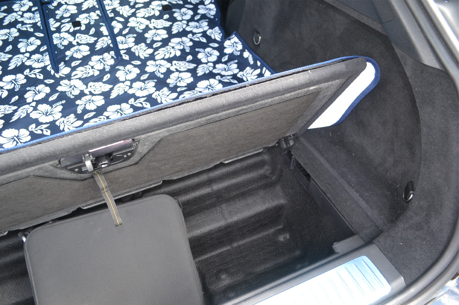 Rear Cargo and Back Seat Down Canvasback Liner and Surface Covers for 2022-2026 Mercedes EQE SUV