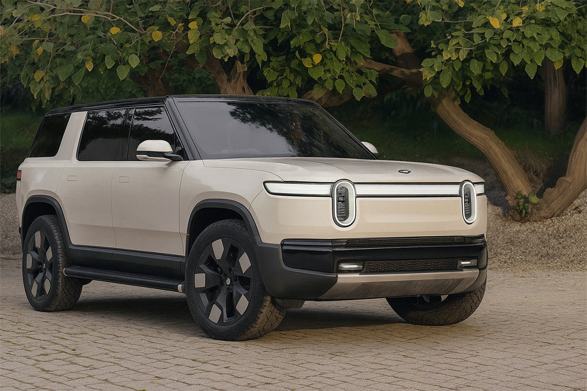 Rivian R2 RMaxx Running Boards by Team 1EV