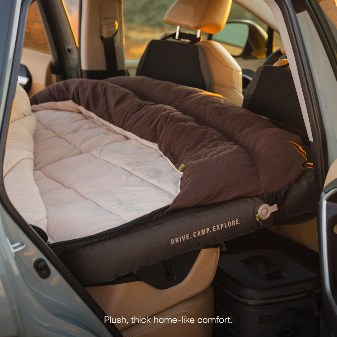 Luno Fitted Sleeping Bag Comforter for Vehicle Camping