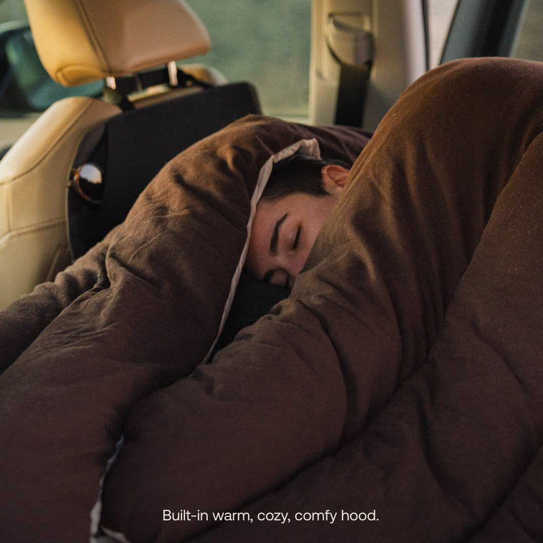 Luno Fitted Sleeping Bag Comforter for Vehicle Camping