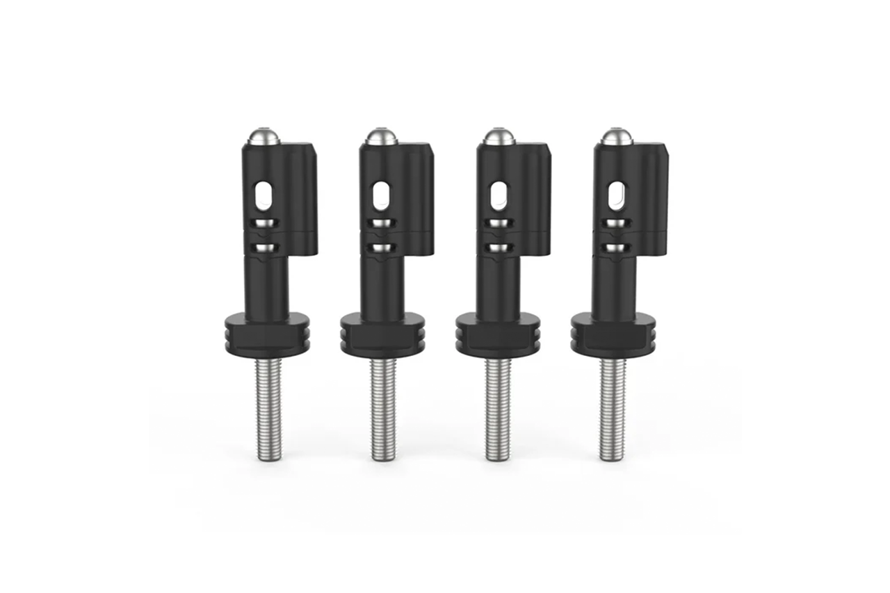 Quick-Release 17mm / 40mm Universal Mounting Pins for Maxtrax Recovery Boards