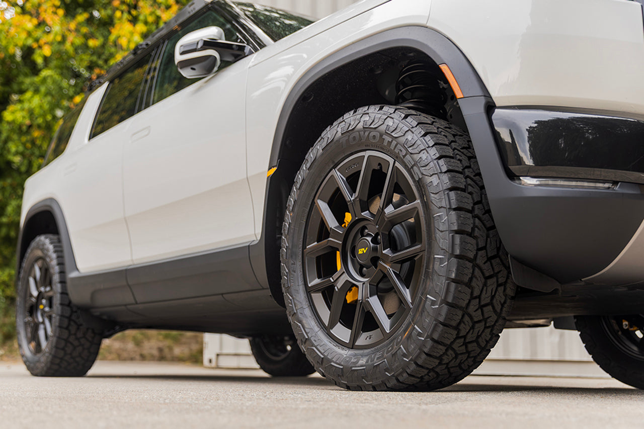 Team 1EV R600 Overland XL Forged Wheels for Rivian R2