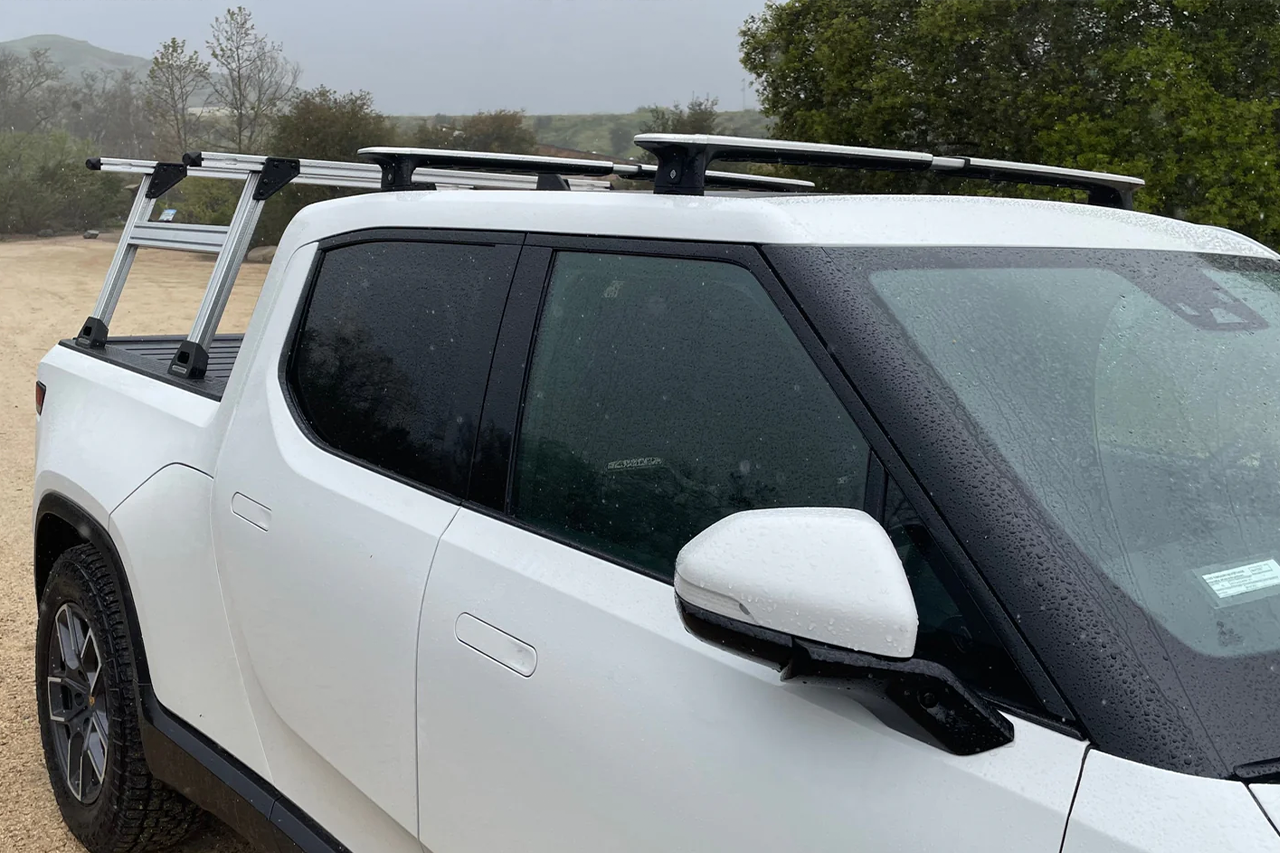 Mariner Aluminum Crossbar Bed Rack for Rivian R1T by Range Industries
