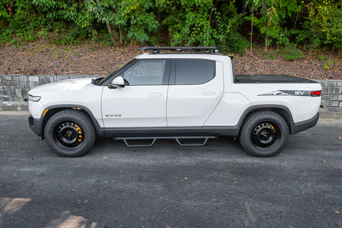 Rivian R1T / R1S Side Step Nerf Bars by Team 1EV