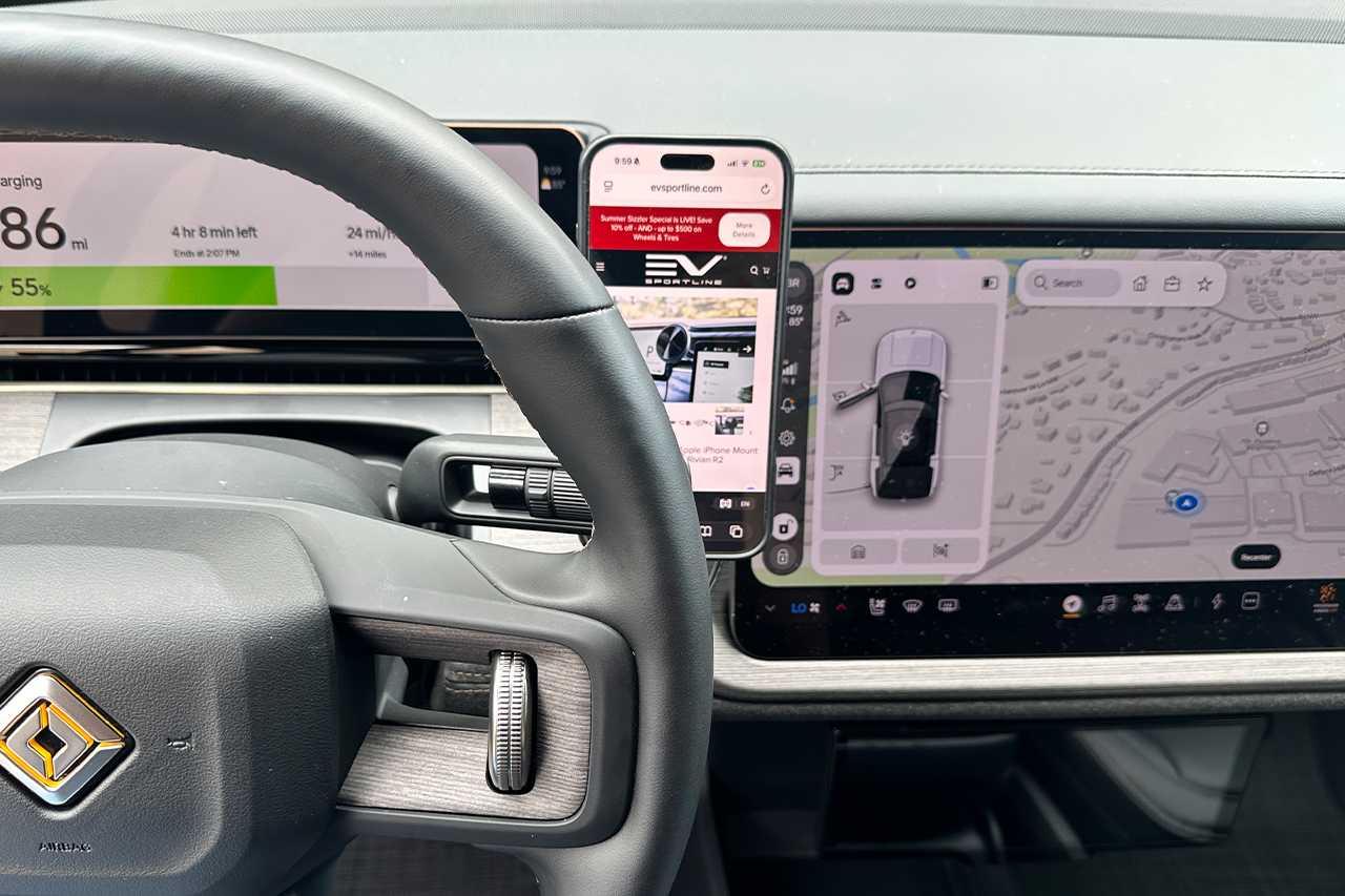 Adjustable MagSafe Apple iPhone Mount & Wireless Charger for Rivian R2