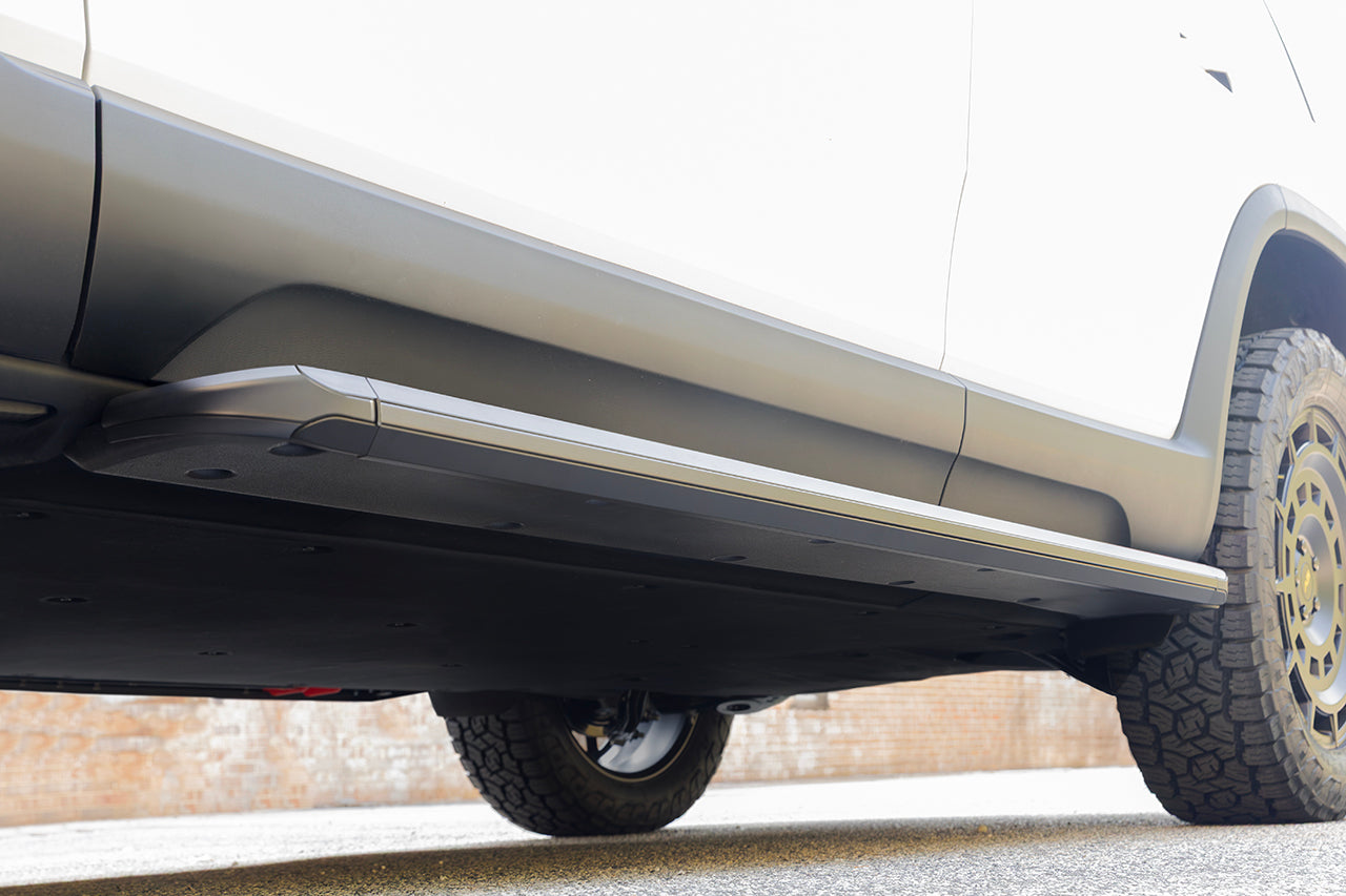 Team 1EV RMaxx Lightweight Aluminum Running Board Side Steps for Rivian R2