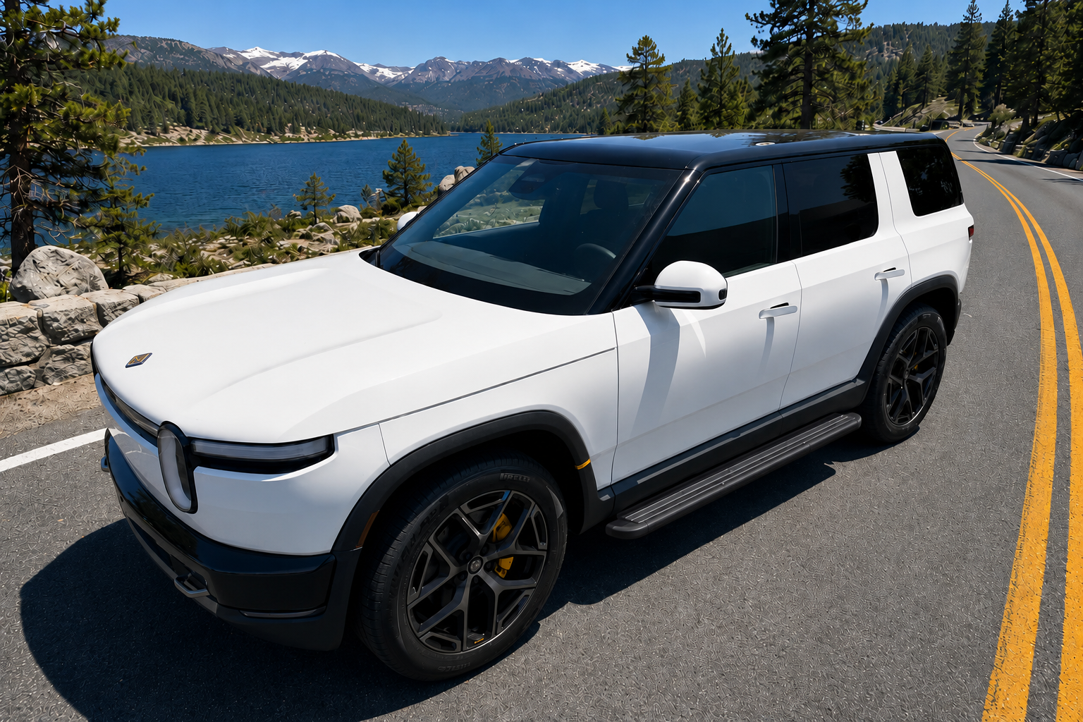 Team 1EV RMaxx Lightweight Aluminum Running Board Side Steps for Rivian R2