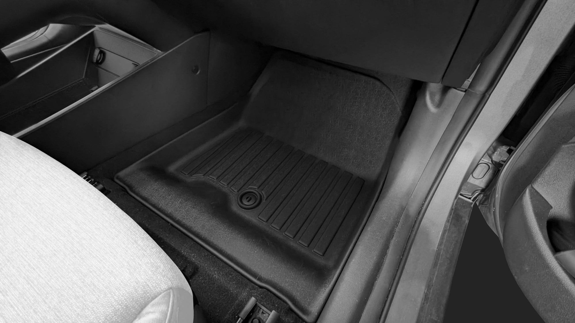 LinerX Floor Mats for 2019-2023 Hyundai KONA Electric