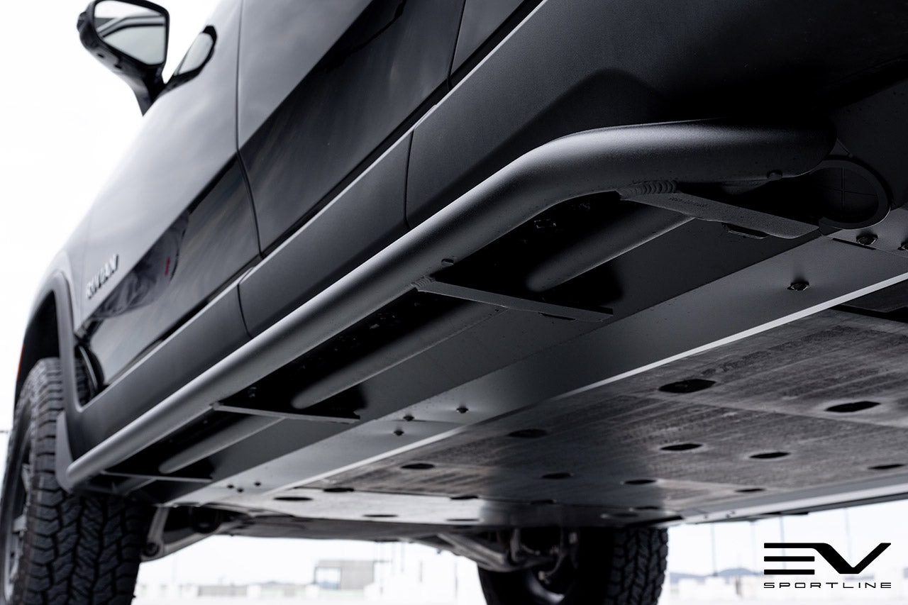 midnight-rivian-r1t-triple-square-running-boards-aero-panels-wm-4.jpg