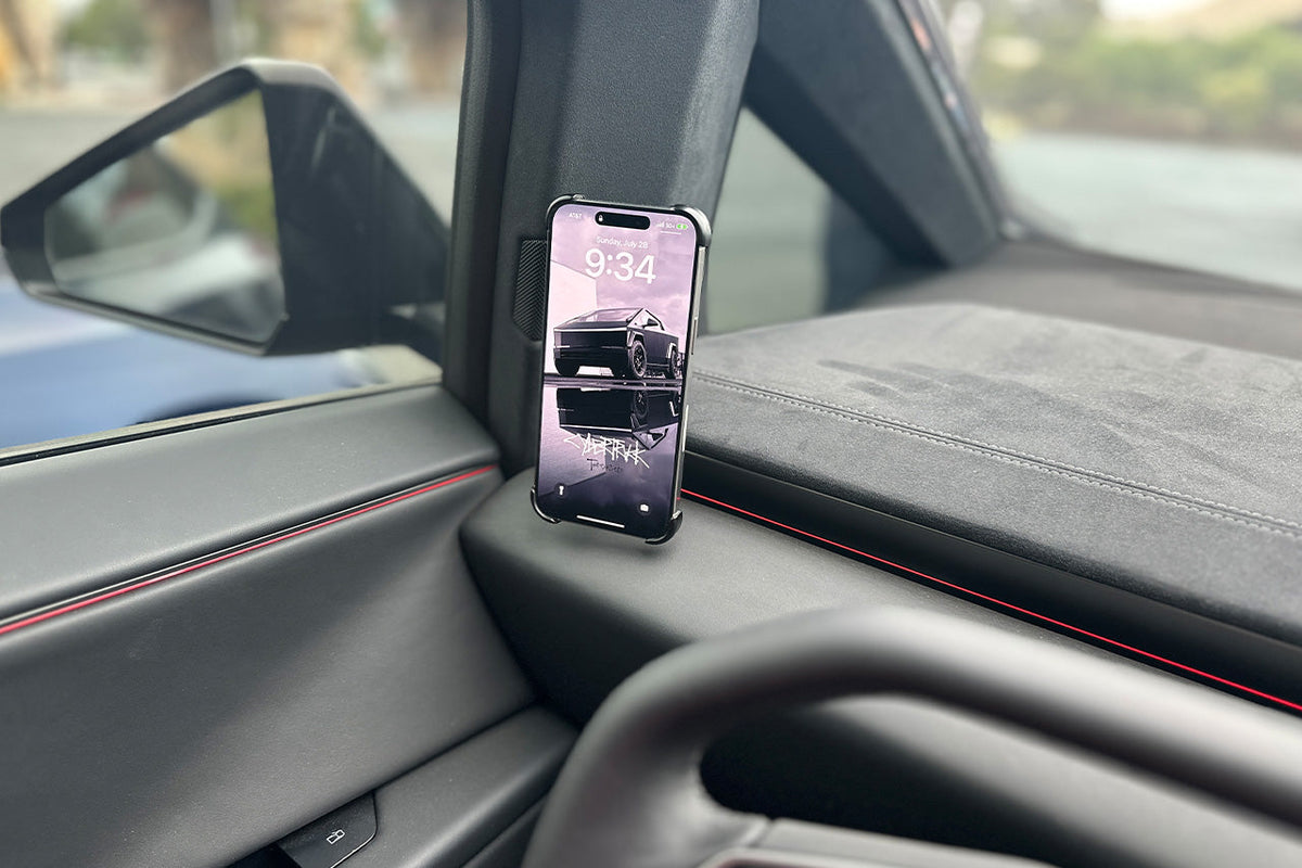 Tesla Cybertruck MagSafe Phone Mount &amp; Wireless Charger for iPhone and Android