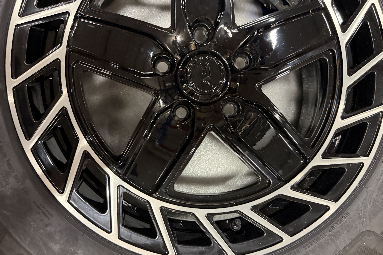 Special Savings! R500 Directional Aero 20" Precision Forged Wheel & Tire Package for Rivian R1T / R1S