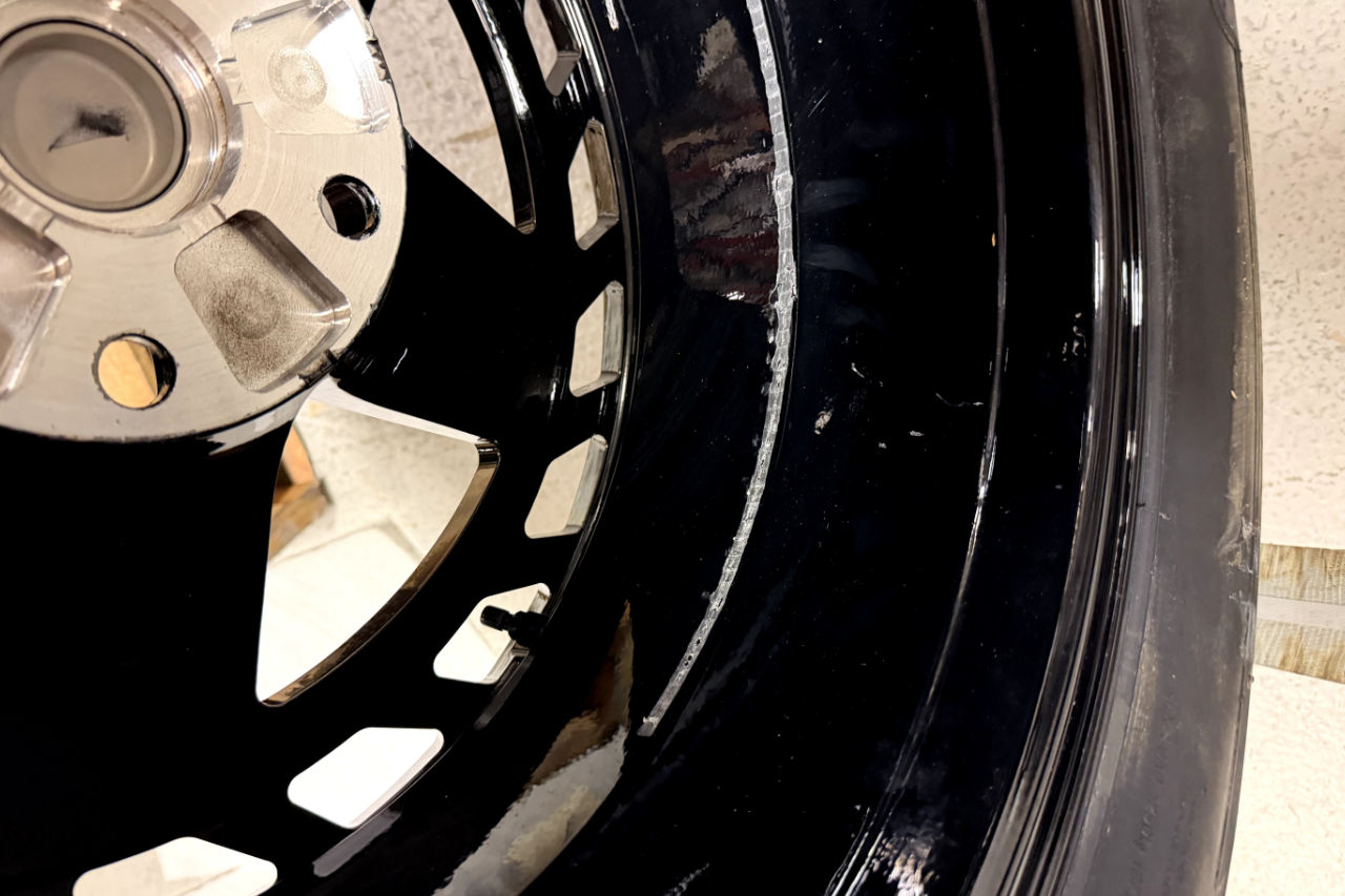 Special Savings! R500 Directional Aero 20" Precision Forged Wheel & Tire Package for Rivian R1T / R1S