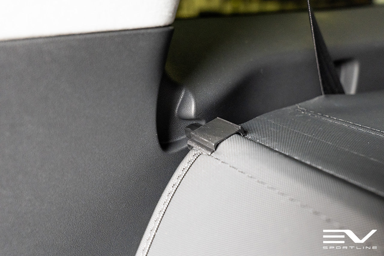 Team 1EV Retractable Privacy Rear Cargo Area Cover for Rivian R1S