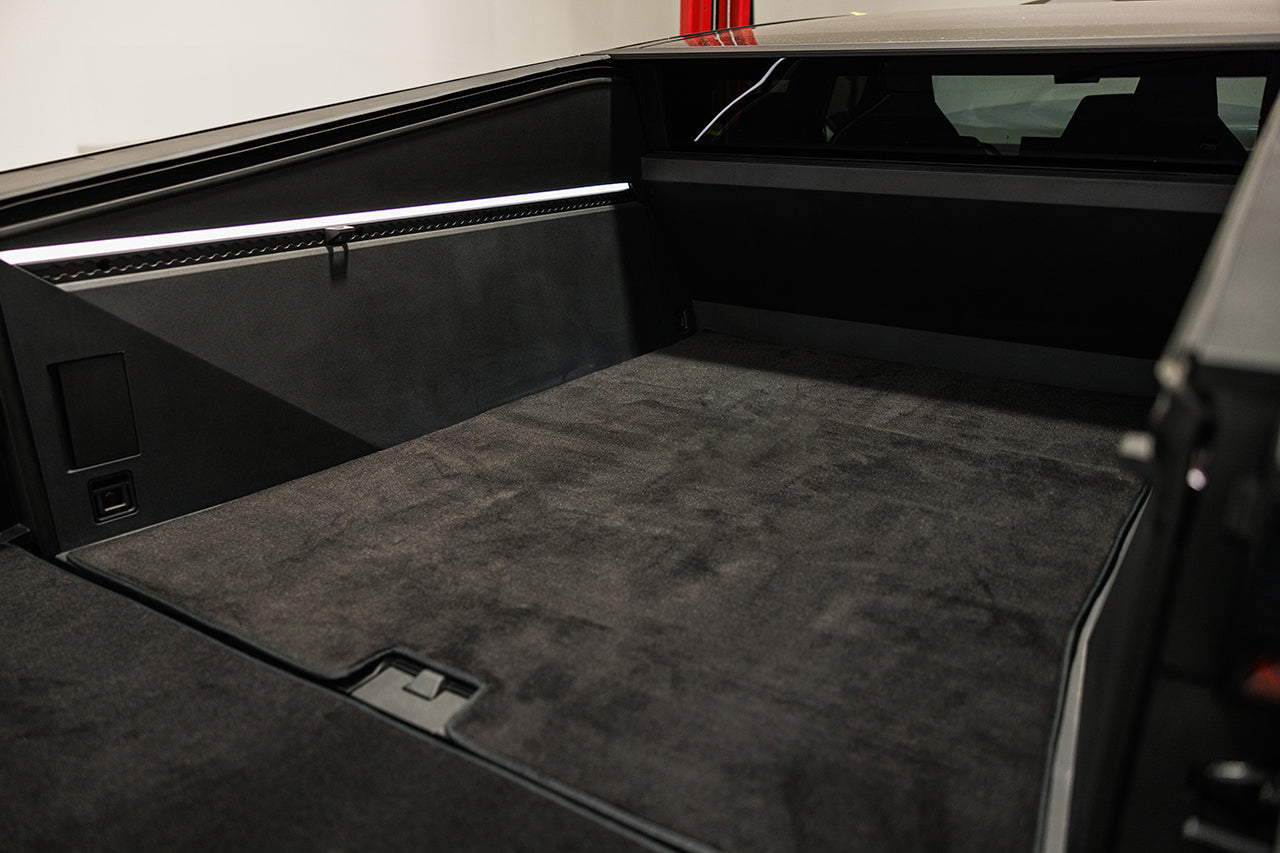 Tesla Cybertruck Carpet Bed Lining & Tailgate Cover Mats