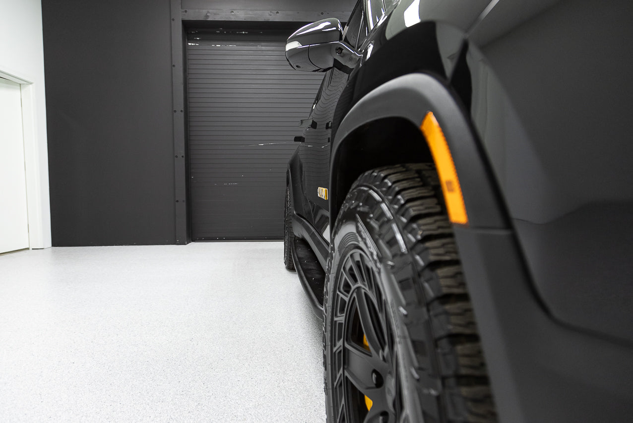 Team 1EV RMaxx Running Boards & Rock Sliders for Rivian R1T / R1S