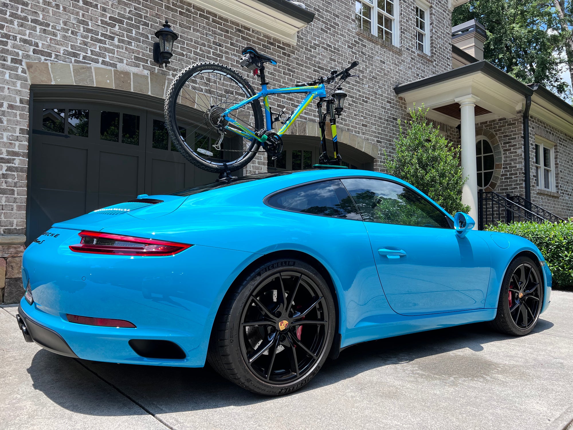 TreeFrog Pro 1 Vacuum Mounted Roof Mount Road & Mountain Bike Rack